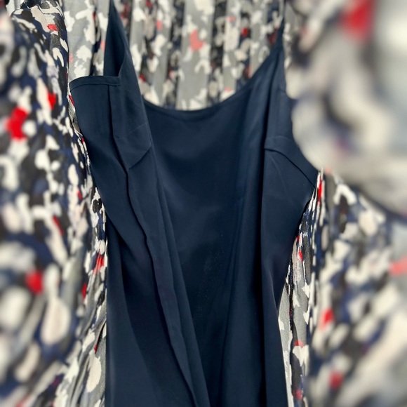 New Club Monaco Delaynee Printed Pintuck Silk Short Mini Dress Sheer Size 8 - Picture 9 of 12